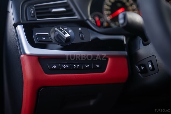 BMW M5 2013, 56,000 km - 4.4 l - Bakı