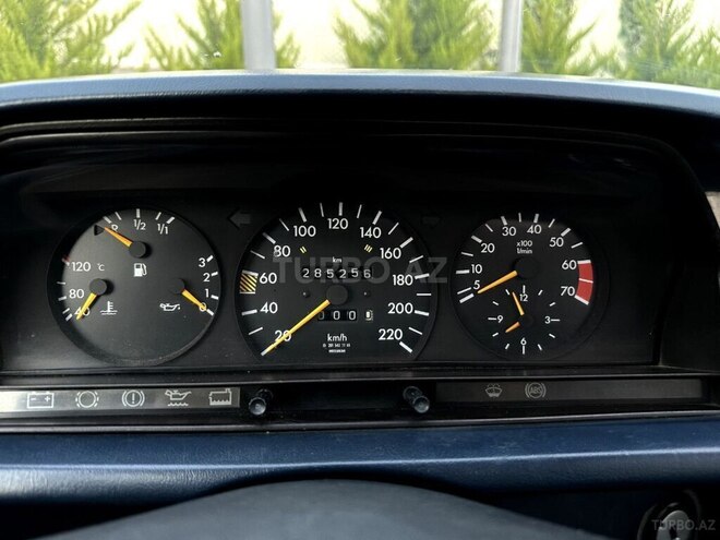 Mercedes 190 1990, 290,000 km - 2.0 l - Bakı