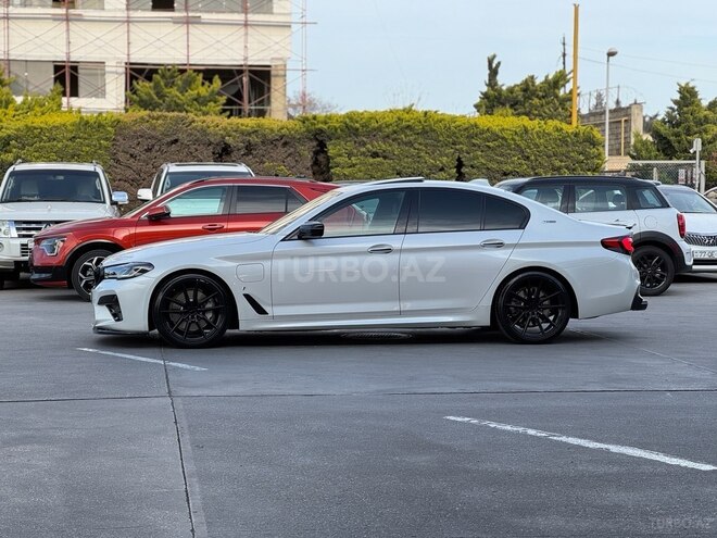 BMW 530e 2017, 135,000 km - 2.0 l - Bakı