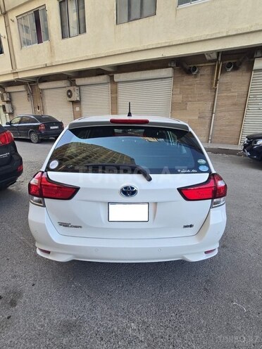 Toyota Corolla Fielder 2019, 135,000 km - 1.5 л - Bakı