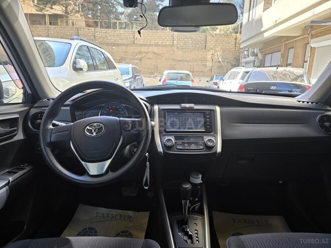 Toyota Corolla Fielder 2019, 135,000 km - 1.5 л - Bakı