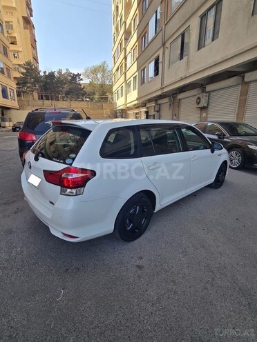 Toyota Corolla Fielder 2019, 135,000 km - 1.5 л - Bakı