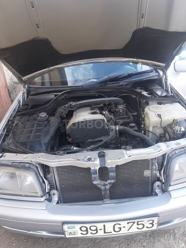 Mercedes E 200 1999, 426,044 km - 2.0 l - Bakı