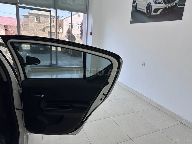 Toyota Aqua 2016, 21,000 km - 1.5 l - Sumqayıt