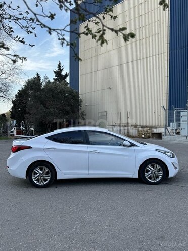 Hyundai Avante 2015, 95,000 km - 1.6 l - Bakı