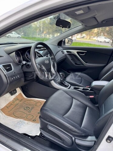 Hyundai Avante 2015, 95,000 km - 1.6 l - Bakı