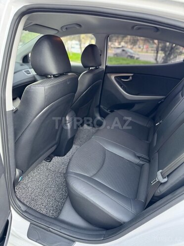 Hyundai Avante 2015, 95,000 km - 1.6 l - Bakı