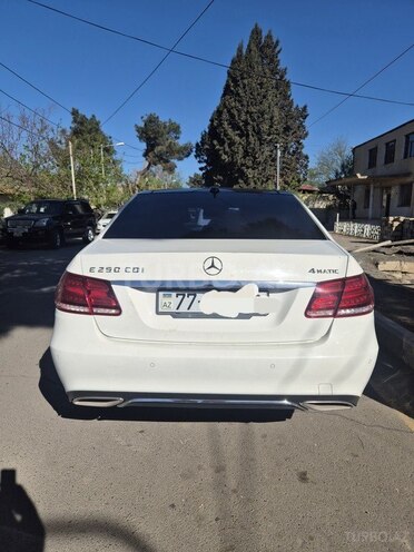 Mercedes E 220 d 4MATIC 2013, 256,000 km - 2.2 л - Bakı