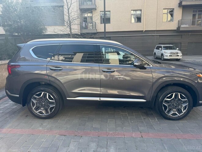 Hyundai Santa Fe 2023, 67,000 km - 1.6 l - Bakı