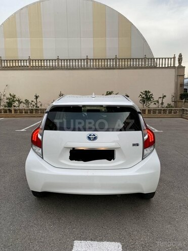 Toyota Aqua 2017, 105,000 km - 1.5 l - Bakı