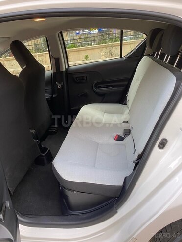 Toyota Aqua 2017, 105,000 km - 1.5 l - Bakı