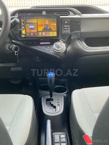 Toyota Aqua 2017, 105,000 km - 1.5 l - Bakı