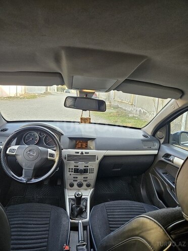 Opel Astra 2008, 230,000 km - 1.3 л - Gəncə