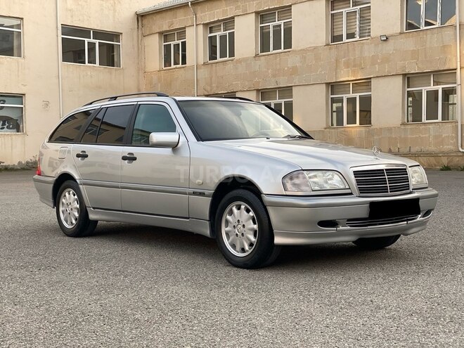 Mercedes C 200 2000, 371,000 km - 2.0 l - Bakı