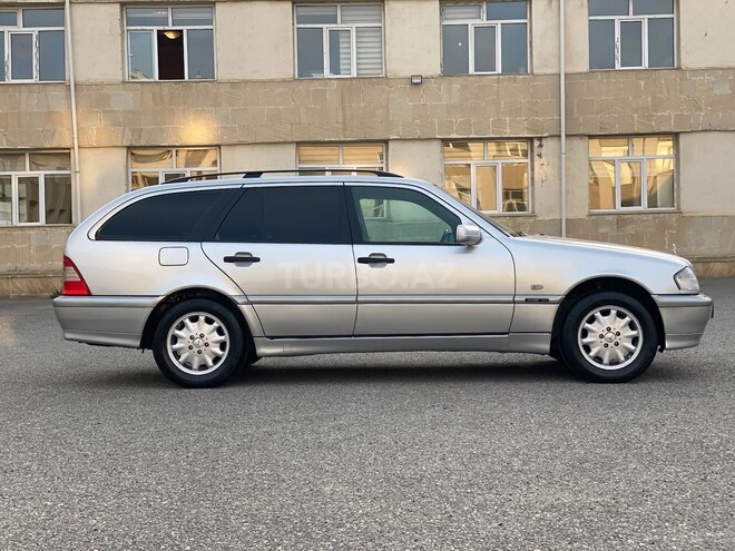 Mercedes C 200 2000, 371,000 km - 2.0 l - Bakı