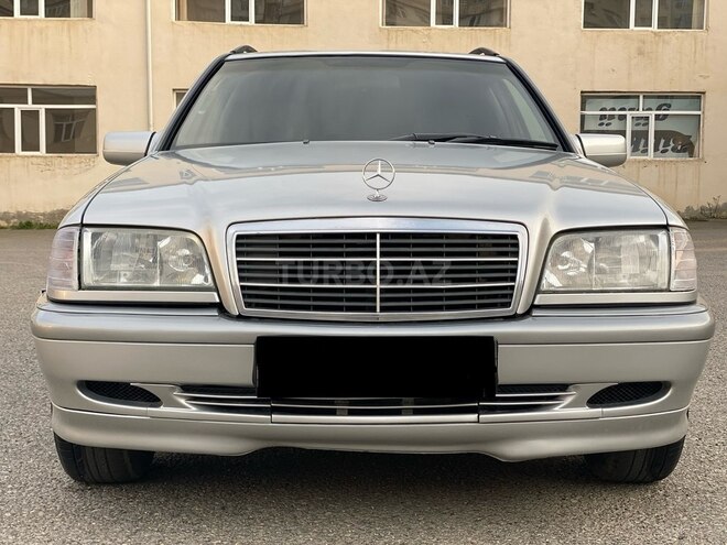 Mercedes C 200 2000, 371,000 km - 2.0 l - Bakı