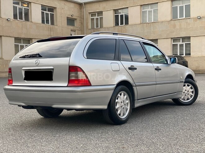 Mercedes C 200 2000, 371,000 km - 2.0 l - Bakı