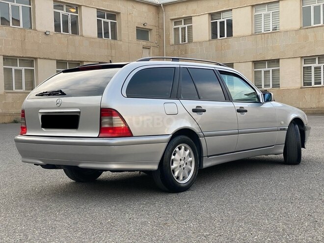 Mercedes C 200 2000, 371,000 km - 2.0 l - Bakı