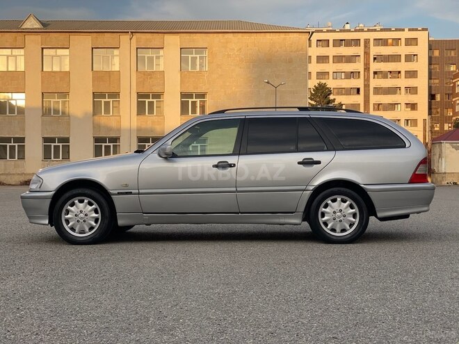 Mercedes C 200 2000, 371,000 km - 2.0 l - Bakı
