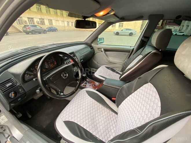 Mercedes C 200 2000, 371,000 km - 2.0 l - Bakı