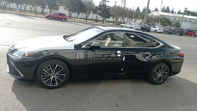 Lexus ES 300h 2023, 0 km - 2.5 l - Bakı