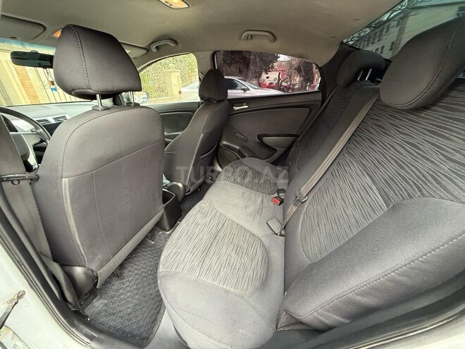 Hyundai Accent 2016, 188,000 km - 1.4 l - Bakı