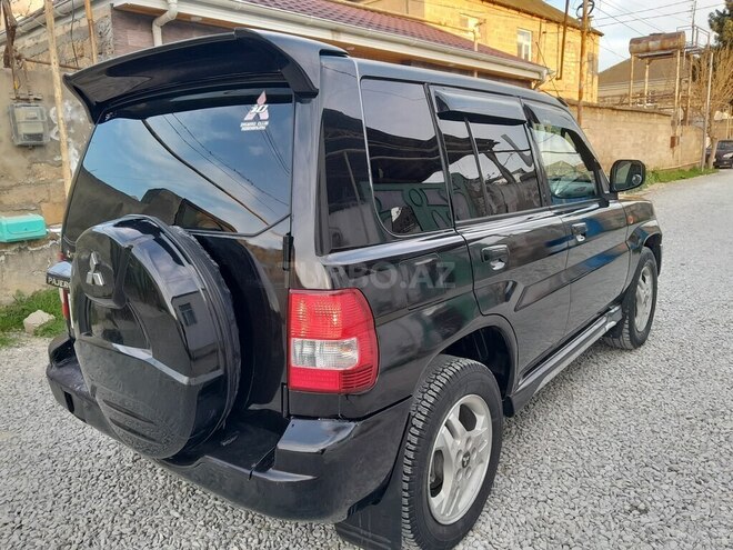Mitsubishi Pajero io 2001, 596,000 km - 2.0 л - Bakı