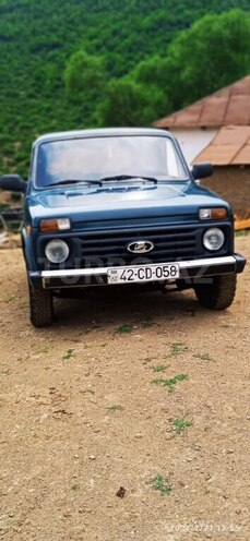 LADA (VAZ) Niva 1988, 94,000 km - 1.7 l - Lerik