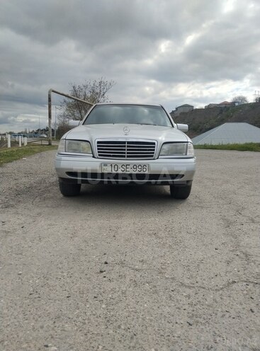 Mercedes C 220 1993, 462,056 km - 2.2 л - Quba
