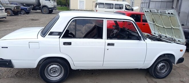 LADA (VAZ) 2107 1998, 90,000 km - 1.6 l - Qəbələ