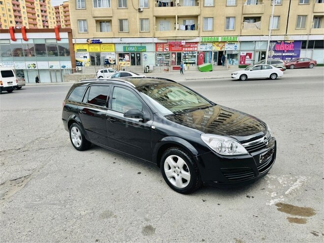 Opel Astra 2006, 245,000 km - 1.4 l - Bakı