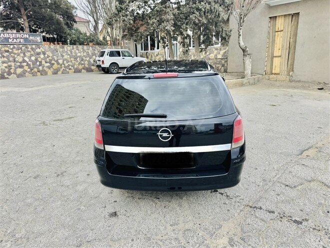 Opel Astra 2006, 245,000 km - 1.4 l - Bakı
