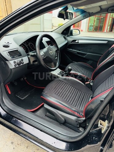 Opel Astra 2006, 245,000 km - 1.4 l - Bakı