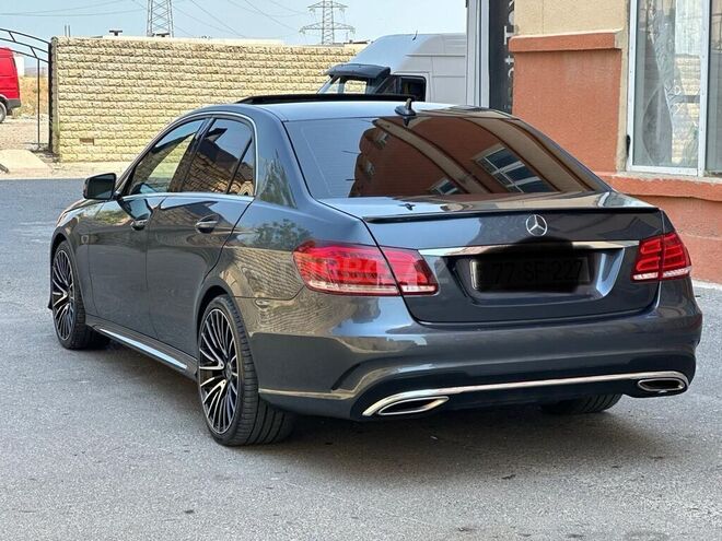 Mercedes E 220 d 2014, 150,281 km - 2.2 l - Bakı