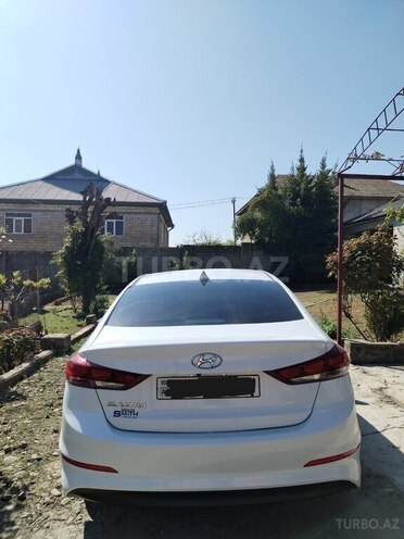 Hyundai Elantra 2018, 81,912 km - 2.0 l - Bakı