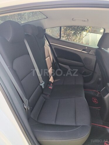 Hyundai Elantra 2018, 81,912 km - 2.0 l - Bakı