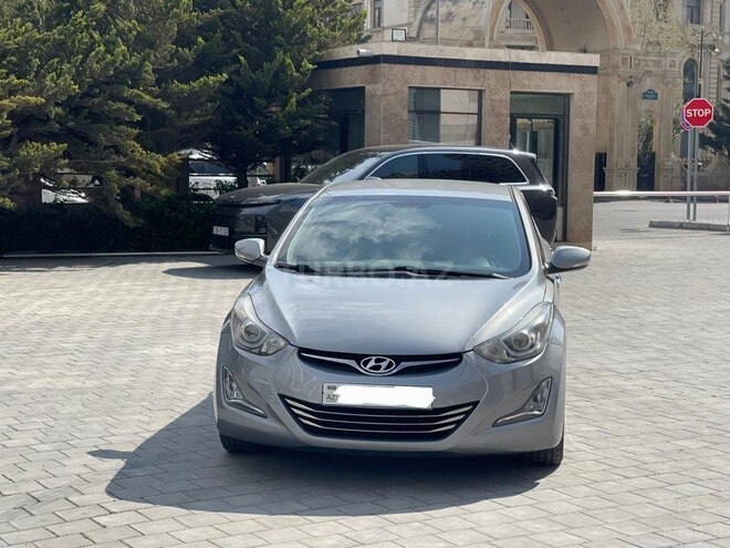 Hyundai Elantra 2015, 181,856 km - 1.8 l - Bakı
