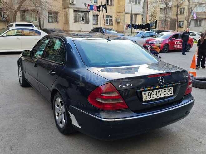 Mercedes E 220 d 2002, 285,432 km - 2.2 l - Bakı