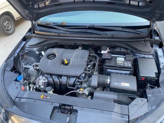 Hyundai Elantra 2018, 180,247 km - 2.0 l - Bakı