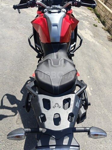 BMW F 900 XR-2