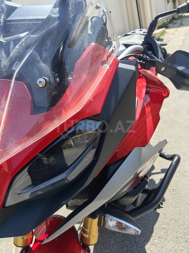 BMW F 900 XR-11
