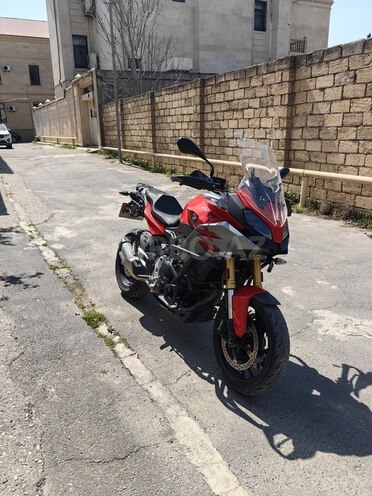 BMW F 900 XR-14