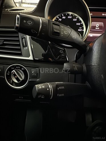 Mercedes GL 550 2013, 186,800 km - 5.5 l - Sumqayıt