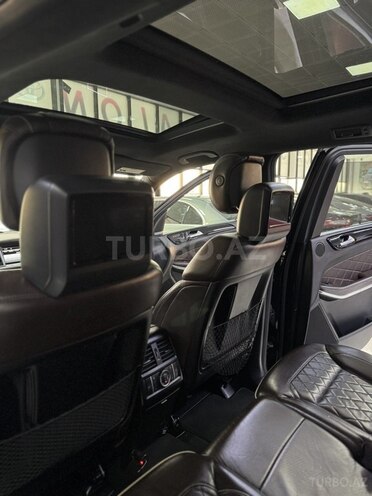 Mercedes GL 550 2013, 186,800 km - 5.5 l - Sumqayıt
