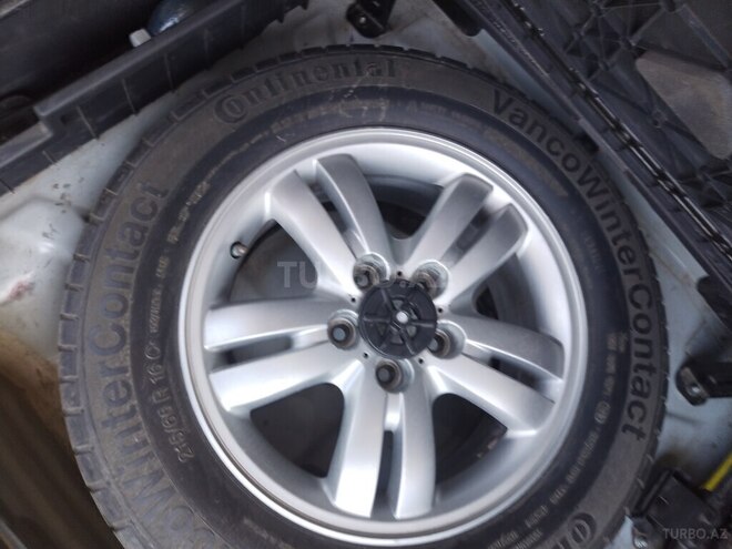 Hyundai Tucson 2007, 227,250 km - 2.0 l - Tovuz