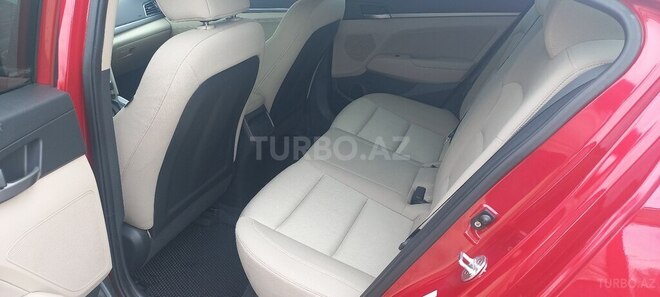 Hyundai Elantra 2017, 61,000 km - 2.0 l - Bakı