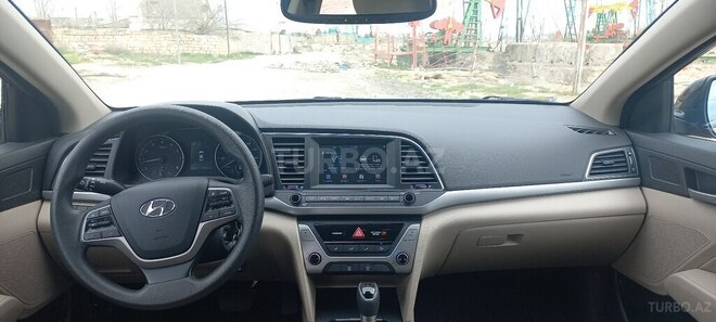Hyundai Elantra 2017, 61,000 km - 2.0 l - Bakı