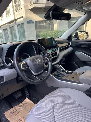 Toyota Highlander 2023, 34,385 km - 2.5 l - Bakı