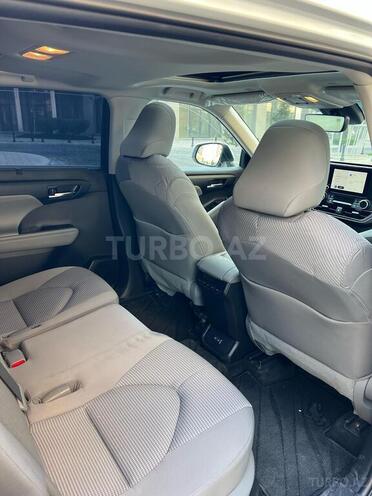 Toyota Highlander 2023, 34,385 km - 2.5 l - Bakı