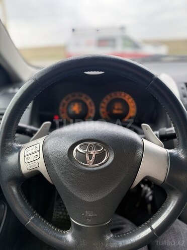 Toyota Corolla 2007, 174,000 km - 1.6 l - Bakı